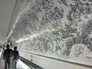 The Great War by Joe Sacco, on display at Montparnasse metro station